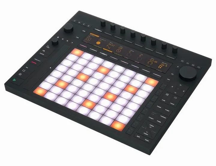 Ableton Push 3 - Ultimate Cover Bundle, de ingangen aan de voorzijde