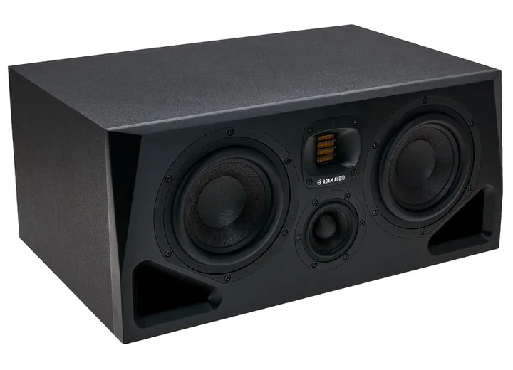 ADAM Audio A77H, het logo en de afwerking