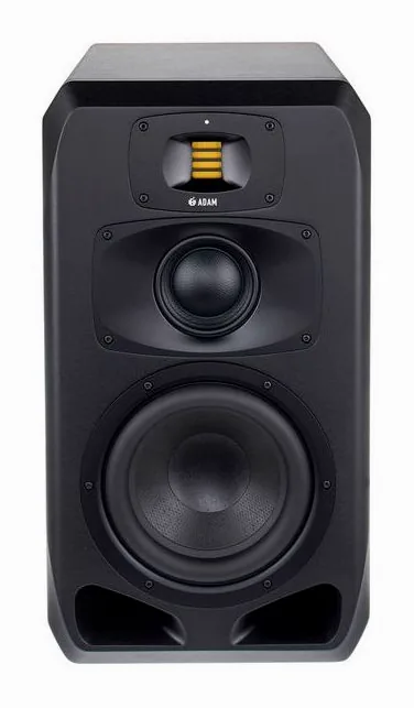 ADAM Audio S3V, de achterkant met de aansluitingen