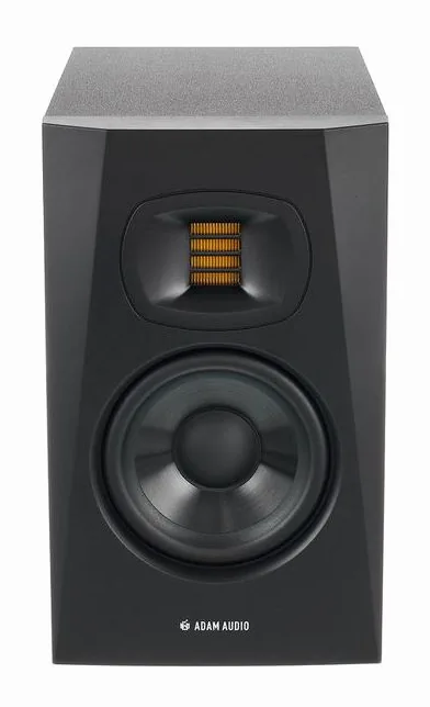 ADAM Audio T5V, het logo en de afwerking