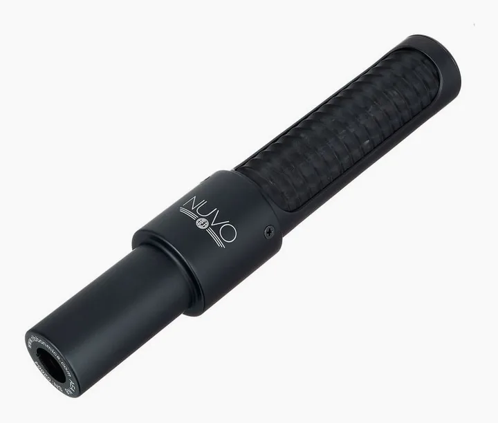 AEA N8 Stereoset NUVO, het frontale grillewerk