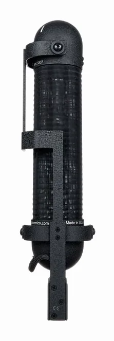 AEA R88 MK2, de XLR-aansluiting onderaan