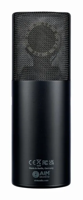 Aim Audio Essence, het logo en de afwerking