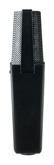 AKG C 114, het logo en de afwerking