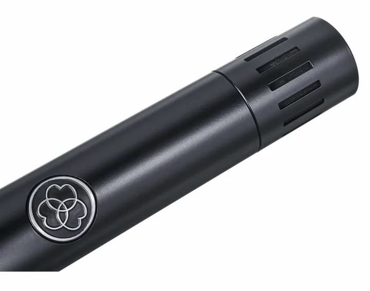 AKG C 151, de bevestiging en de houder