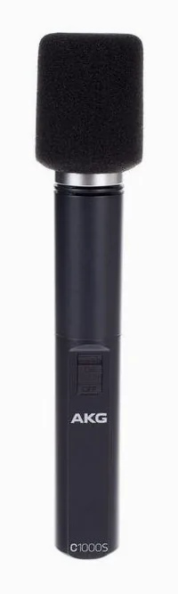 AKG C1000s MKIV Bundle, de XLR-aansluiting onderaan