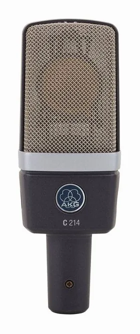 AKG C214 Stereo Set, de XLR-aansluiting onderaan