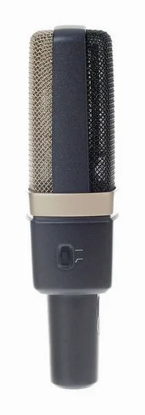 AKG C314, het frontale grillewerk