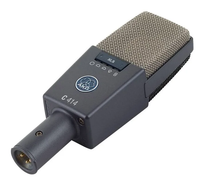 AKG C414 XLS, de bevestiging en de houder