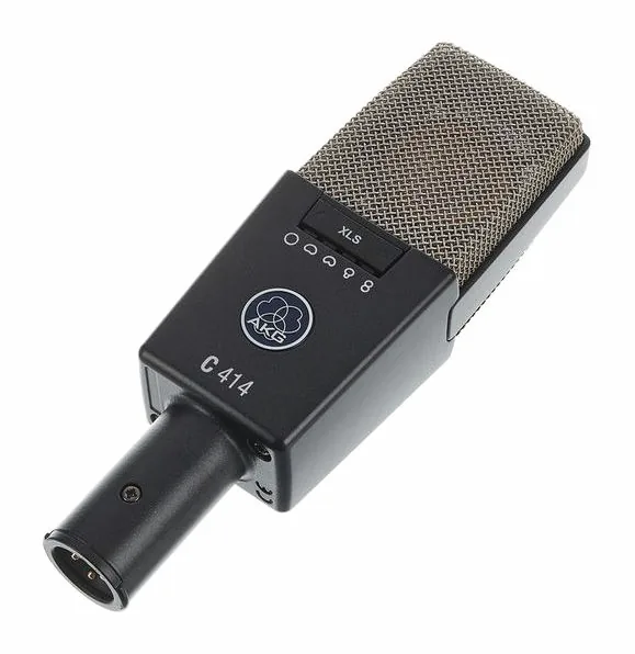 AKG C414 XLS Stereo Set, het logo en de afwerking