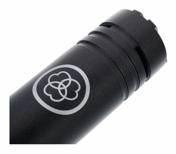 AKG C 430, de bevestiging en de houder