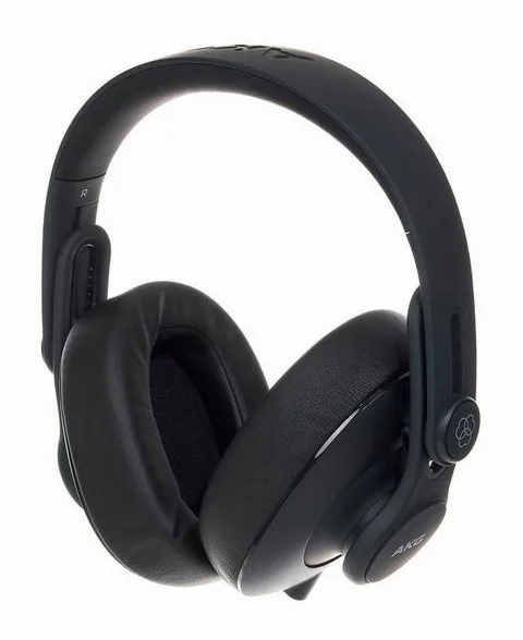 AKG K-361, de oorschelp van dichtbij