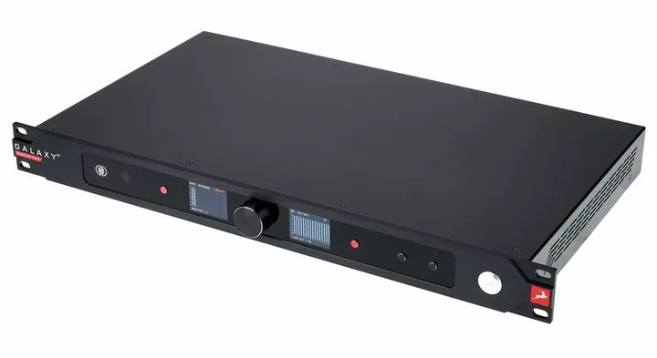 Antelope Galaxy 32 Synergy Core, het voorpaneel met de draaiknoppen
