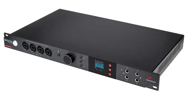 Antelope Orion Studio Synergy Core, de bovenkant van het apparaat