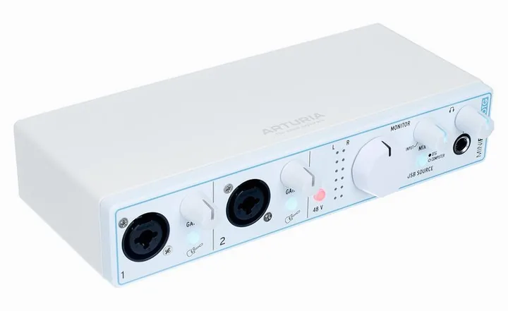 Arturia MiniFuse 2 OTG, de aansluitingen aan de achterkant