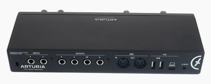 Arturia MiniFuse 4 Black, de bovenkant van het apparaat