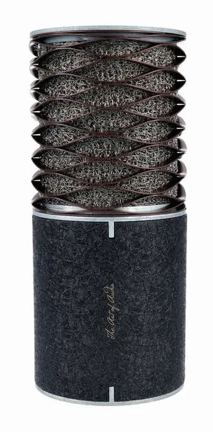 Aston Microphones Origin Black Bundle, het logo en de afwerking