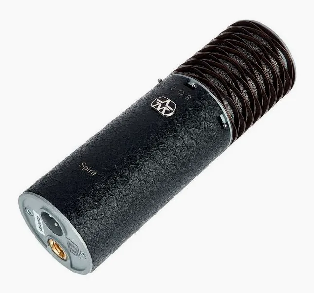 Aston Microphones Spirit Black Bundle, het logo en de afwerking
