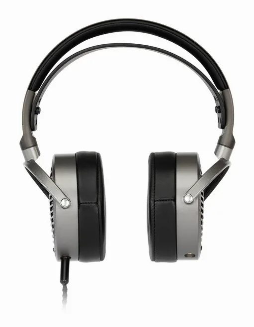 Audeze MM-100, de oorschelp van dichtbij