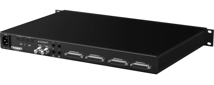 Audient Horizon 16, het voorpaneel met de draaiknoppen