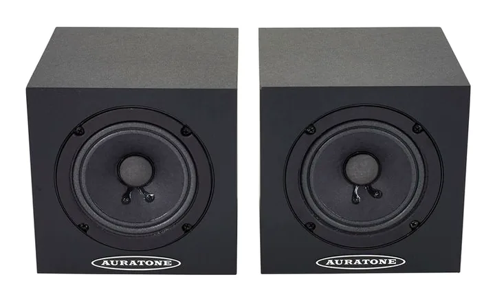 Auratone 5C Super Sound Amp Set Black, de behuizing van opzij