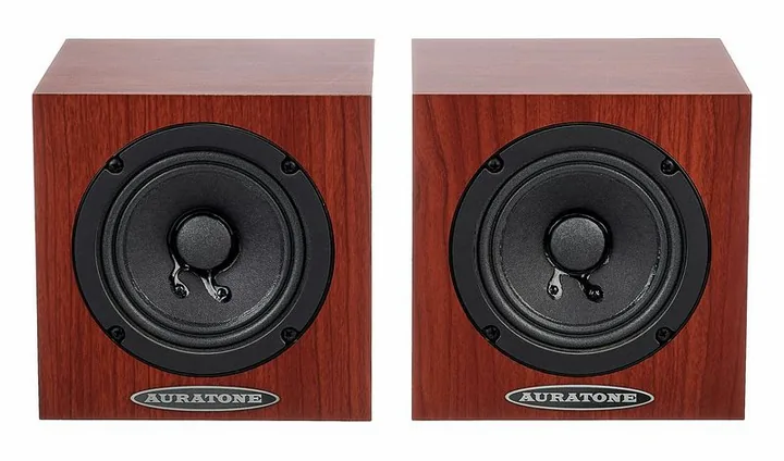 Auratone 5C Super Sound Cube Amp Set Cl, de behuizing van opzij