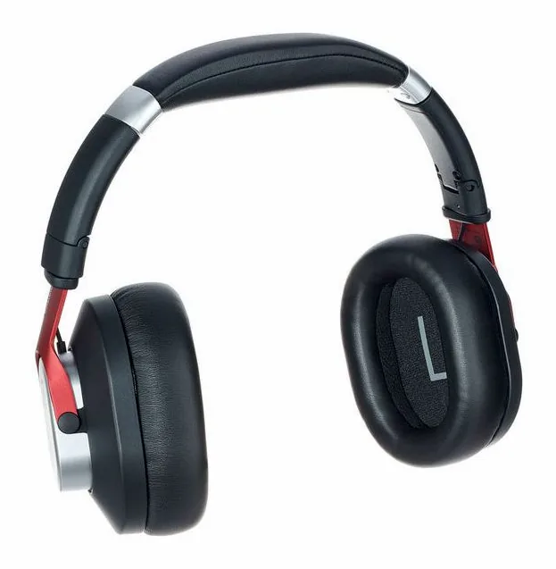 Austrian Audio Hi-X15, de oorschelp van dichtbij