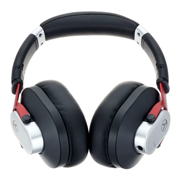 Austrian Audio Hi-X15, de kabelaansluiting aan de oorschelp