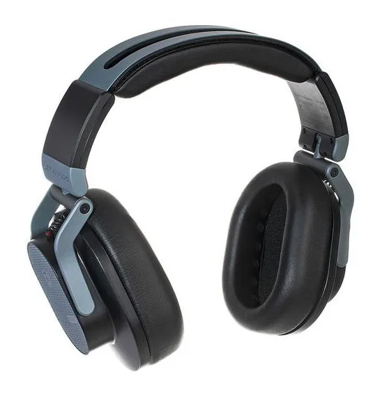 Austrian Audio Hi-X65, het opgevouwen model