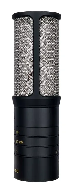 Austrian Audio OC-S10 Studio Set, het logo en de afwerking
