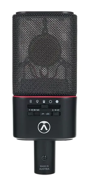 Austrian Audio OC818 Black Dual Set Go, de XLR-aansluiting onderaan