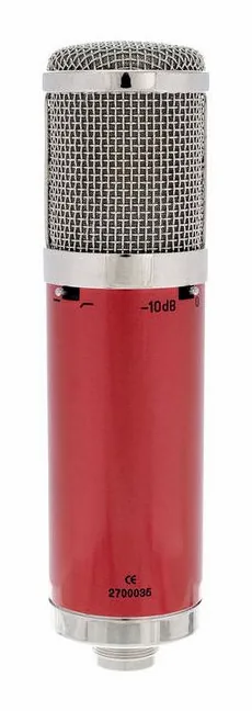Avantone CK-7+, het frontale grillewerk