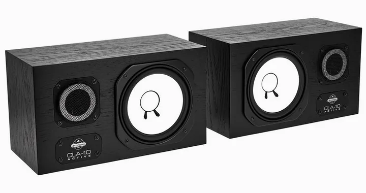 Avantone CLA10 Active, het frontpaneel met de woofer en tweeter