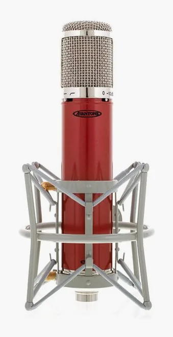Avantone CV-12, het frontale grillewerk