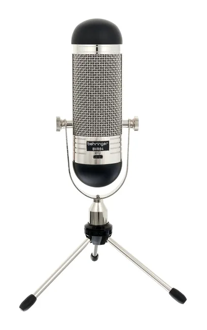 Behringer BVR84, de XLR-aansluiting onderaan
