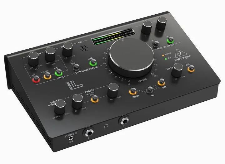 Behringer Studio L, de behuizing van opzij