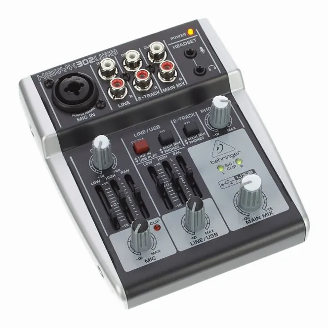 Behringer Xenyx 302USB, de aansluitingen aan de achterkant