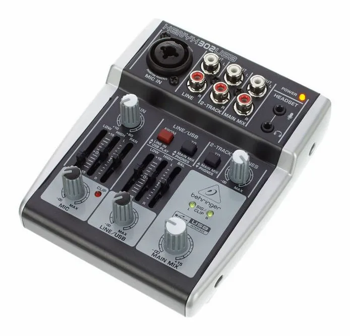 Behringer Xenyx 302USB Headset Bundle, de ingangen aan de voorzijde