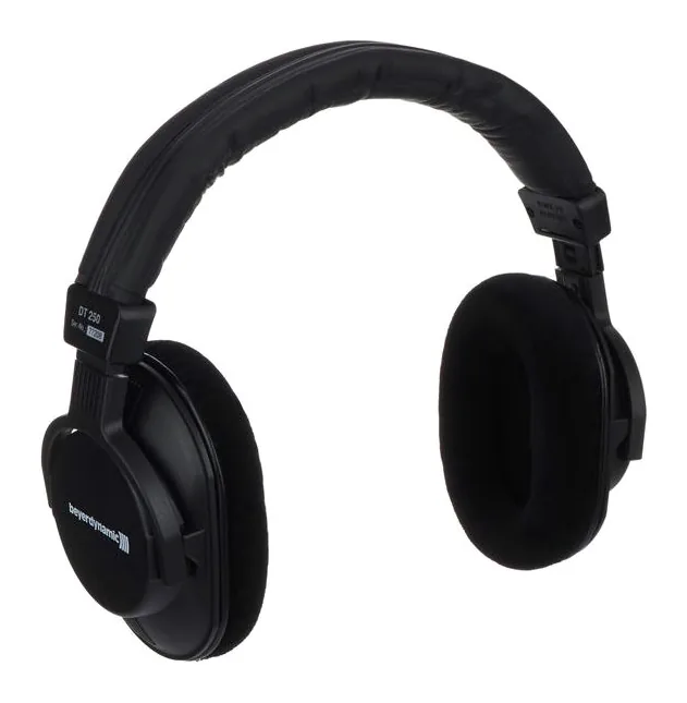 beyerdynamic DT-250/250, de kabelaansluiting aan de oorschelp
