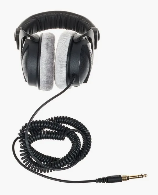 beyerdynamic DT-770 Pro 250 Ohm, de oorschelp van dichtbij