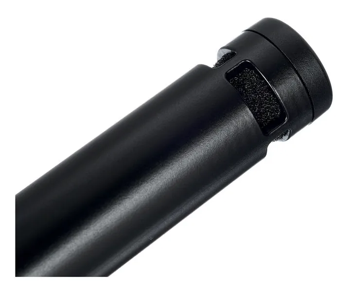 beyerdynamic TG I53, de XLR-aansluiting onderaan