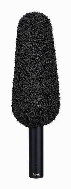 DPA 2017 Shotgun Microphone, de XLR-aansluiting onderaan