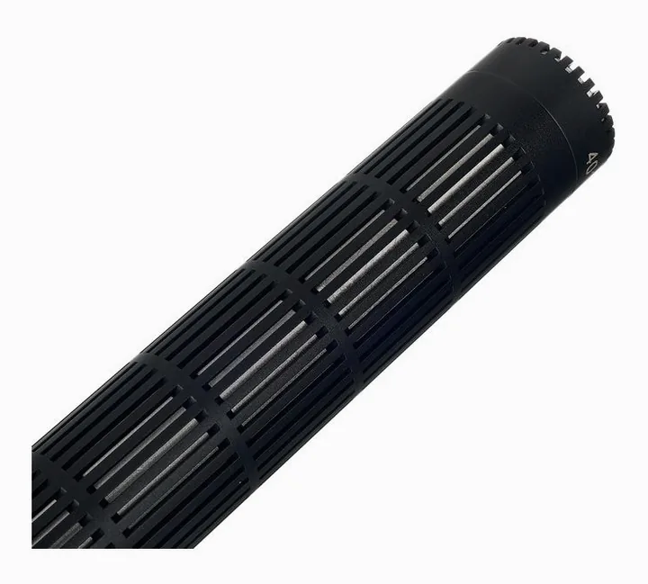 DPA 4017C, het logo en de afwerking