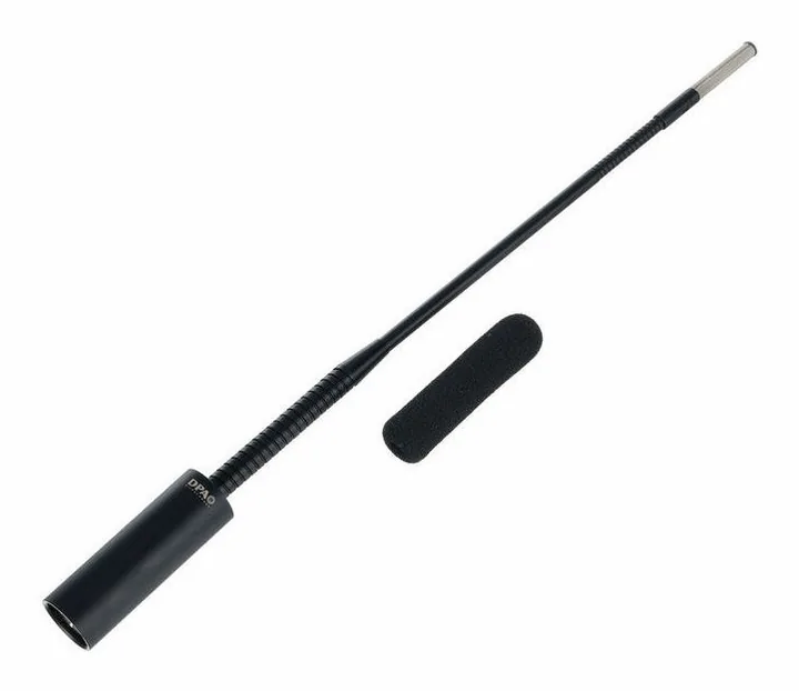 DPA 4098-DC-G-B01-030, de XLR-aansluiting onderaan