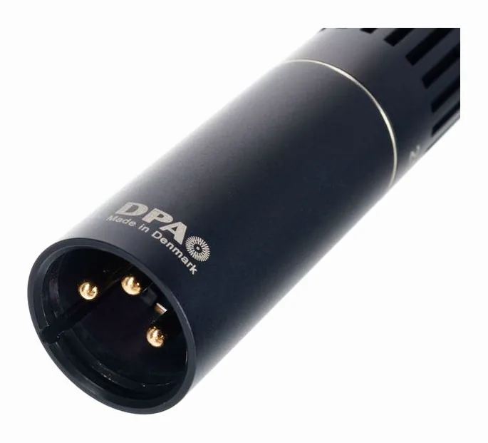 DPA ST2011C, de XLR-aansluiting onderaan