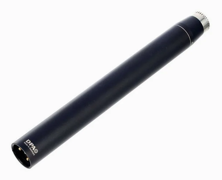 DPA ST4006A, het frontale grillewerk