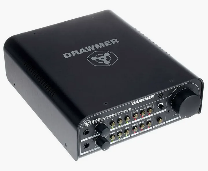 Drawmer MC 2.1, de regelaars aan de achterzijde