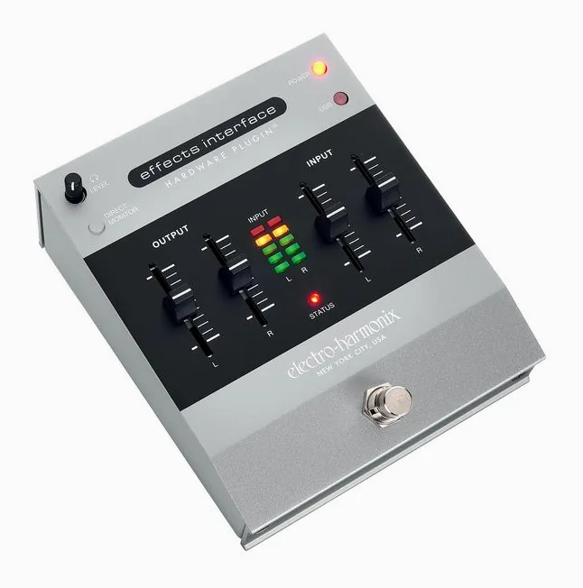 Electro Harmonix Effects Interface Hardw.PlugIn, de behuizing van opzij