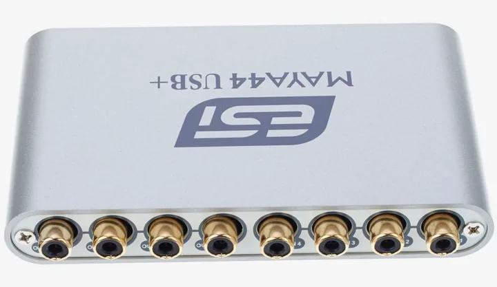 ESI Maya 44 USB+, de aansluitingen aan de achterkant