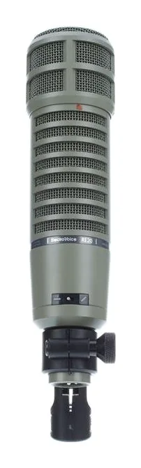EV RE20 FetAmp Bundle, de behuizing van opzij